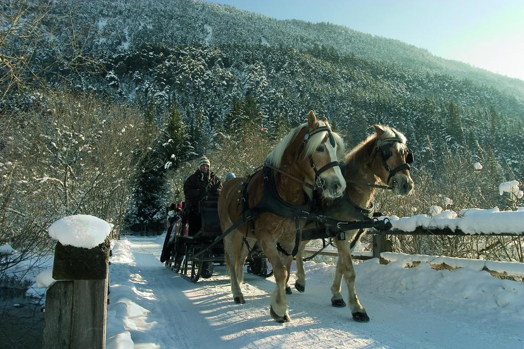 Hotel Zum Lamm Tarrenz Εξωτερικό φωτογραφία