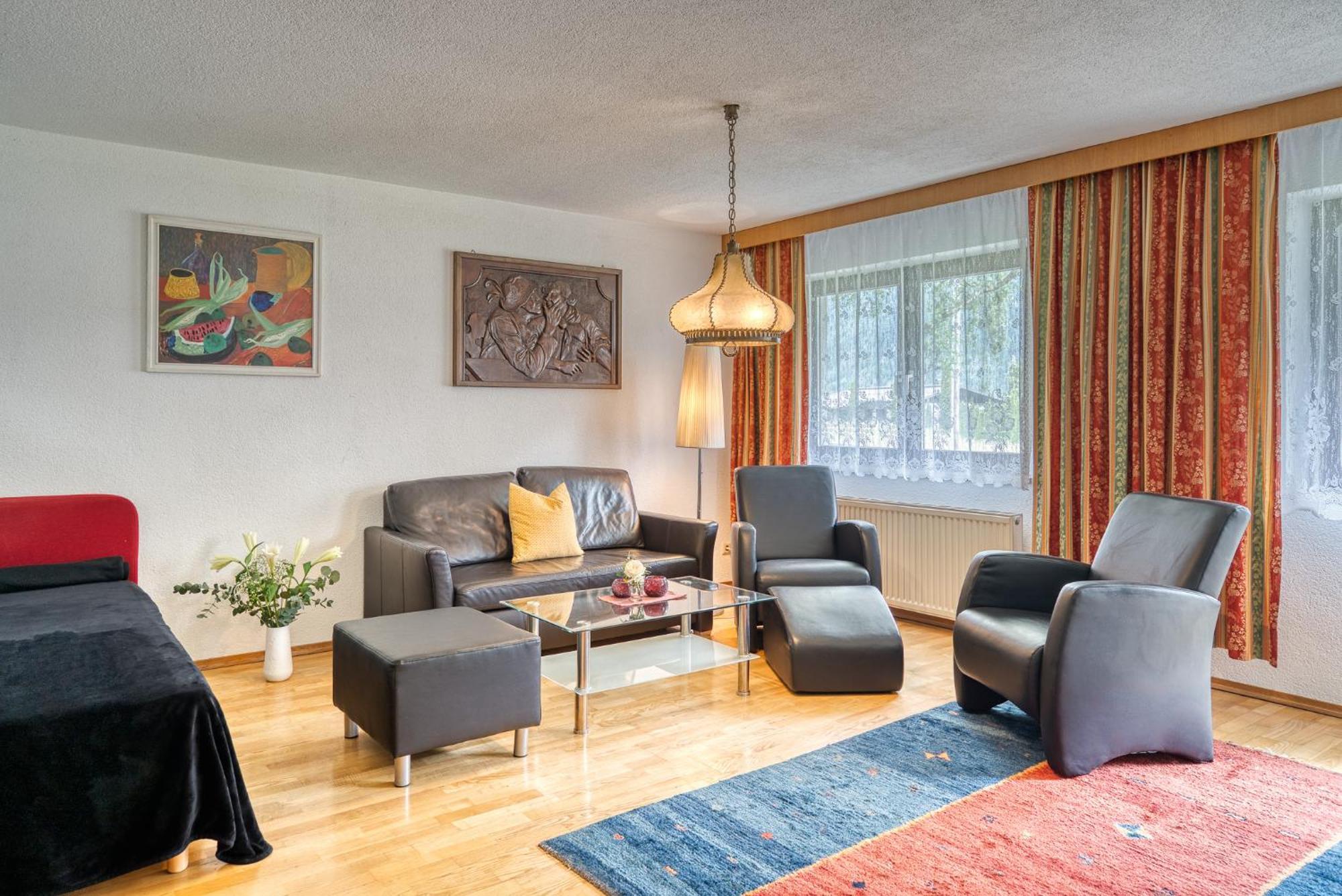Hotel Zum Lamm Tarrenz Εξωτερικό φωτογραφία